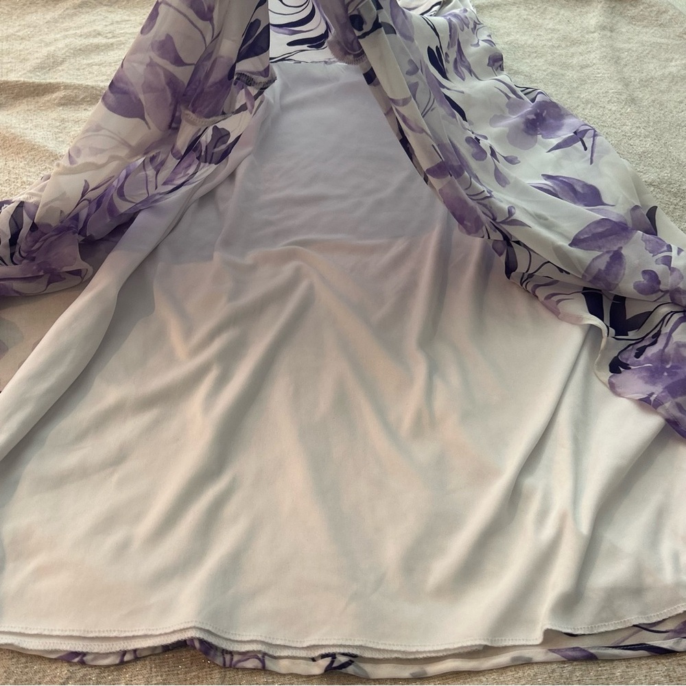 Floral Connected Apparal Lined Dress - Picture 7 of 9